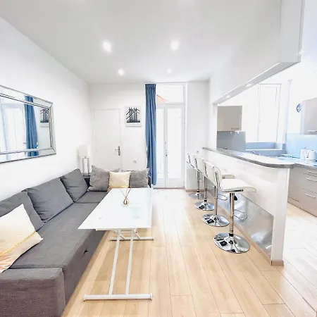 1 Bedroom Flat With Balcony Center Croisette 6ppl 칸느