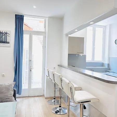 1 Bedroom Flat With Balcony Center Croisette 6ppl Apartamento