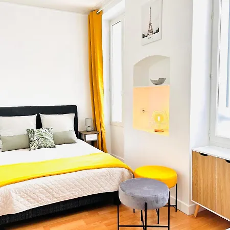 1 Bedroom Flat With Balcony Center Croisette 6ppl カンヌ